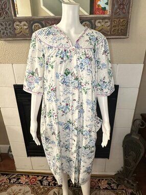Vtg CROWNTUFT Womens Dress 2XL House Patio Evening Floral pink Pearl Buttons